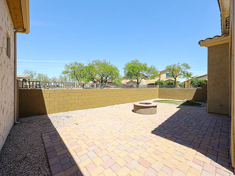 14214 W Harvard St — Photo 40