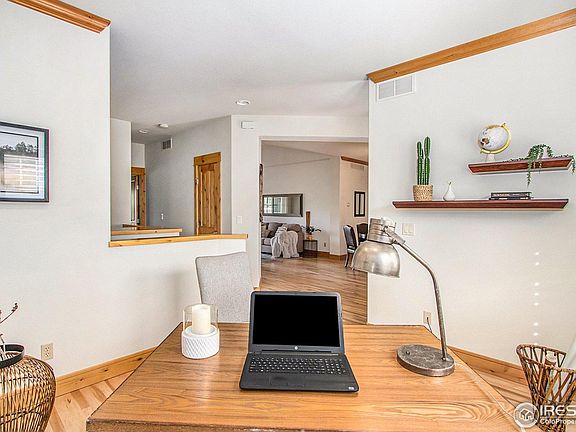 4th image of 1014 Nightingale Dr
