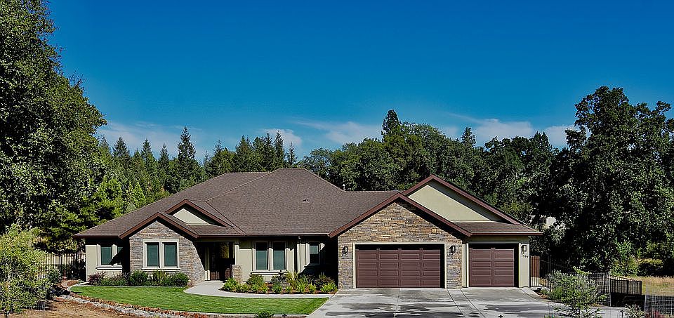 1st image of 2589 Colin Rd