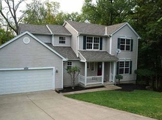 21027 Lakeview Dr, Lawrenceburg, IN 47025