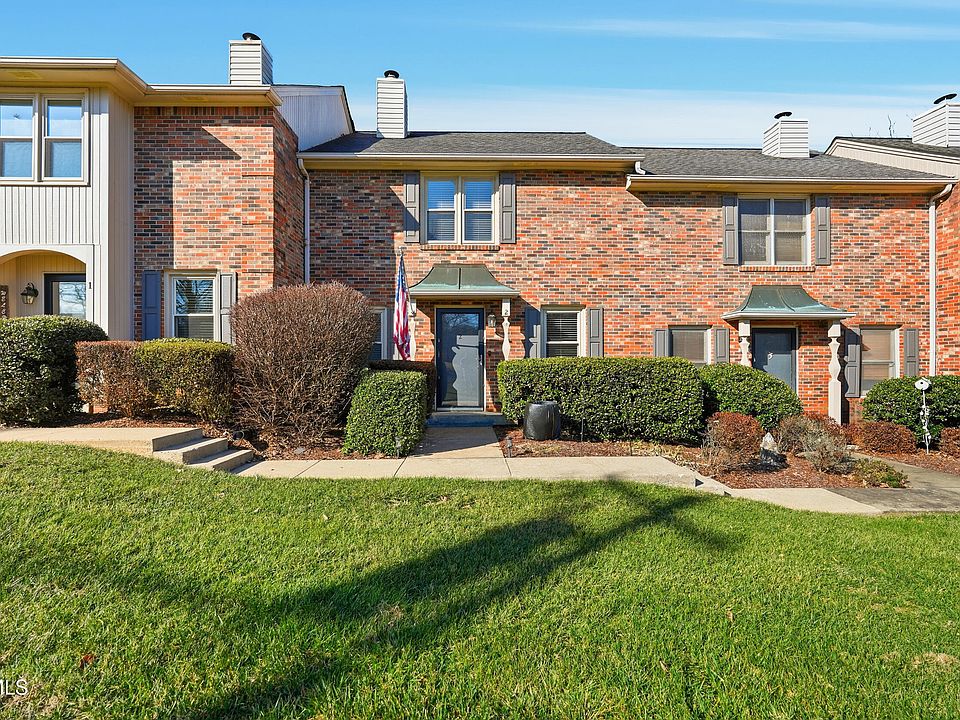 1st image of 1707 W Lakeview Dr #2
