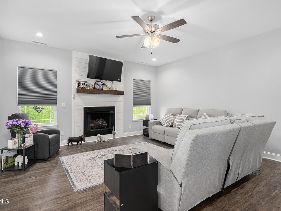 1177 Lemongrass Dr, Jonesborough, TN 37659 | Zillow