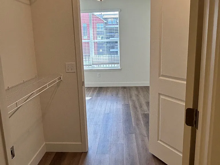 The Overlook Apartments — Photo 12