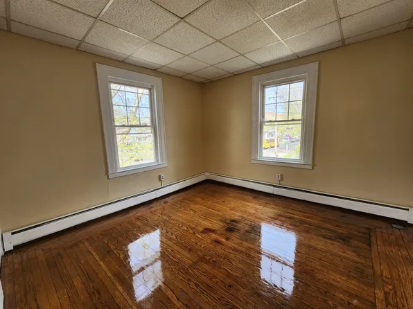 206 Sherman Ave, New Haven, CT