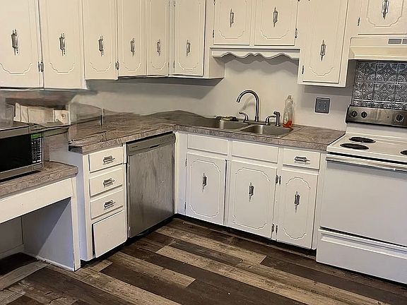 3rd image of 18004 Quail Run Dr