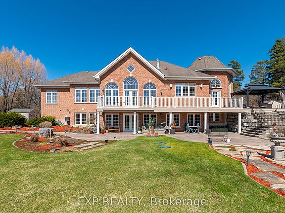 3rd image of 1283 Rideau Cove Ct