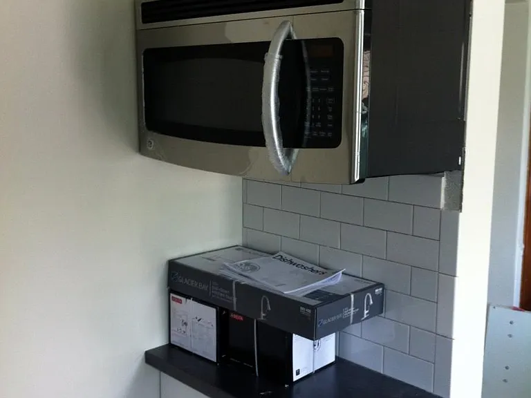 Brand New Kitchen - Stainless Steel!