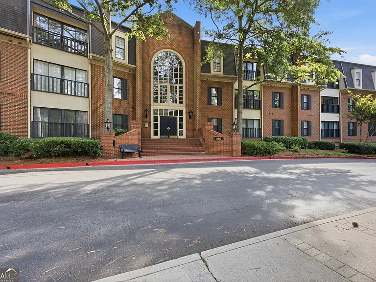23117 Plantation Dr NE #117 — Photo 37