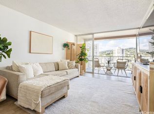 1617 Keeaumoku St APT 1703, Honolulu, HI 96822