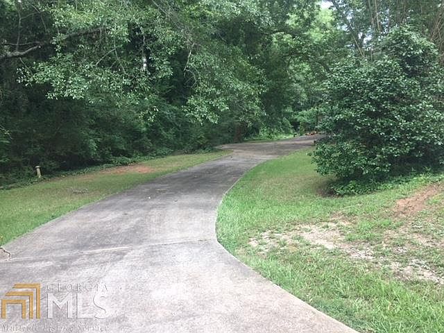 2nd image of 402 Wilcox Hts