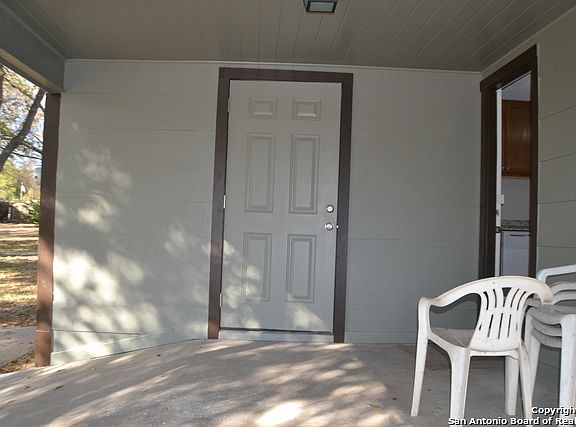 2nd image of 12519 Paseo Pinosa