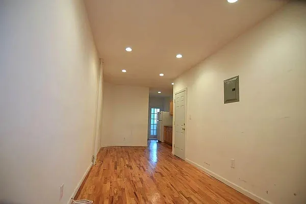 Rented by Coda Real Estate NYC | media 9