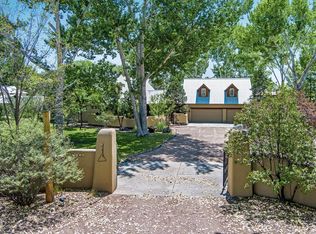 398 Price Ln, Corrales, NM 87048