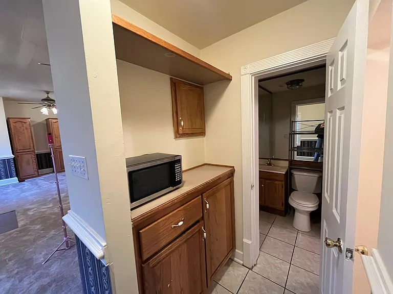 714 Basin St — Photo 4