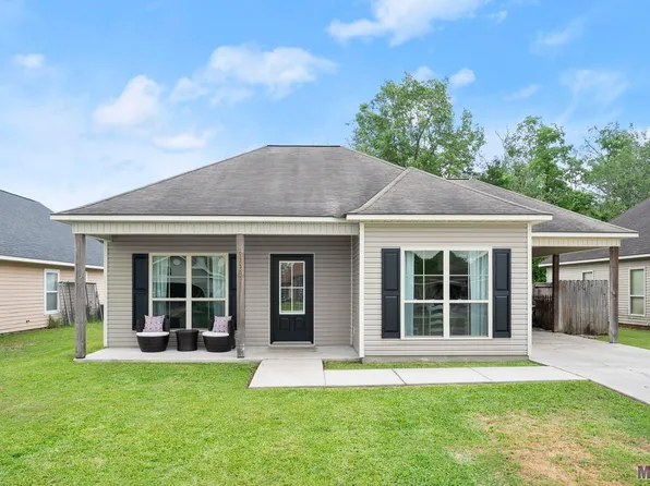 30222 Daffodil Dr, Walker, LA 70785