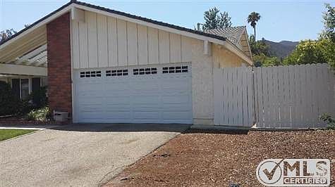 5th image of 780 Pamela Wood St