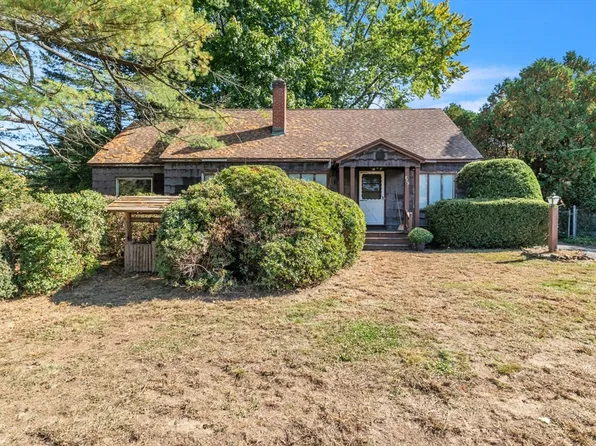 875 Main St, Agawam, MA 01001