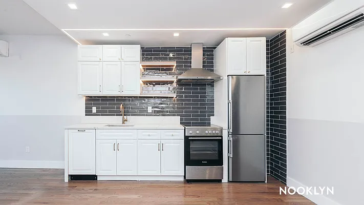 Rented by Nooklyn NYC LLC | media 110