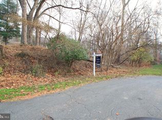 7731 Arrowood Ct, Bethesda, MD 20817