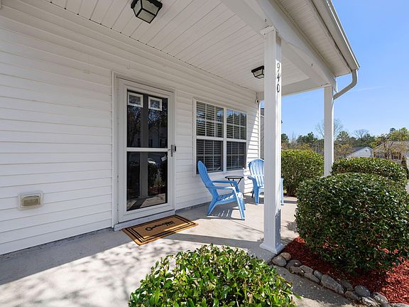 2nd image of 940 Spring Meadow Dr