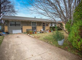 905 Midway Dr, Richardson, TX 75081