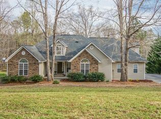 167 White Hill Dr NW, Calhoun, GA 30701