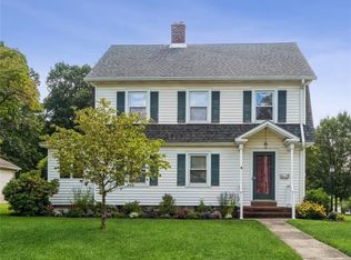 141 Hooker Ave, Poughkeepsie, NY 12601