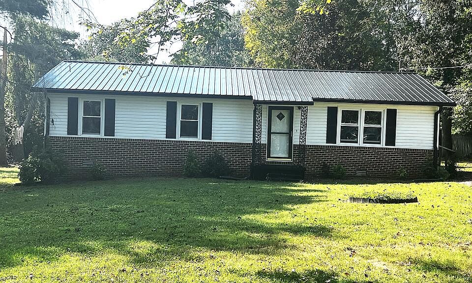 1st image of 439 Salem Rd
