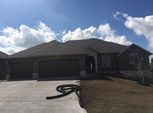 4330 E Kentbrook Dr, Springfield, MO 65802