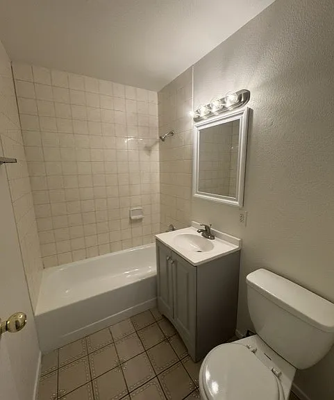 7242 Dinwiddie St — Photo 6