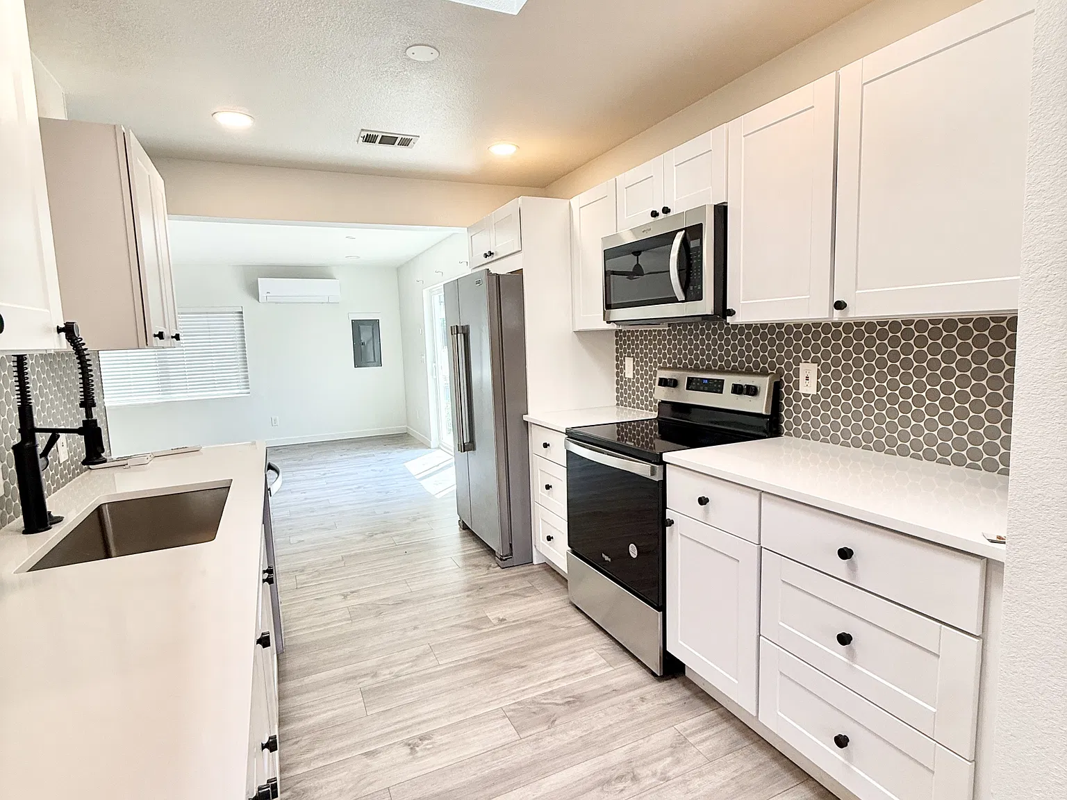 2442 Mountain View Drive - 1 — Photo 1
