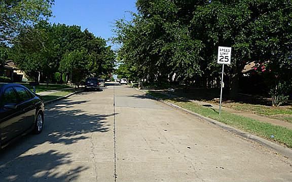 2nd image of 1202 Granada Ln