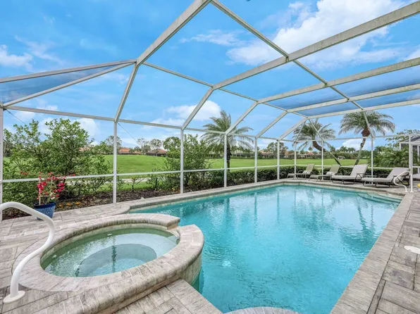 8437 Indian Wells Way, Naples, FL 34113