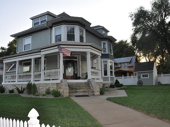 5th image of 124 N Jefferson St