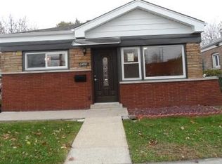 6400 W Windsor Ave, Berwyn, IL 60402