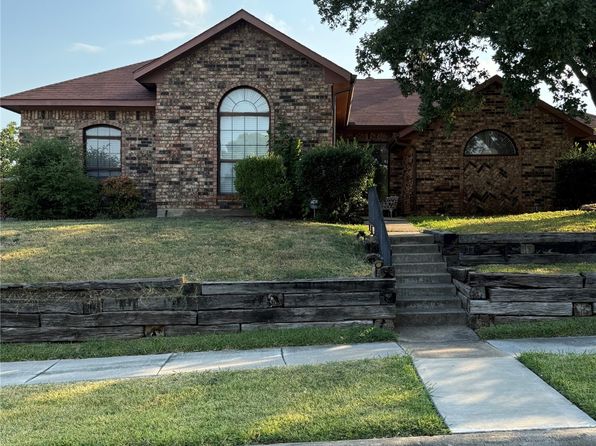 Home for Sale in Garland TX