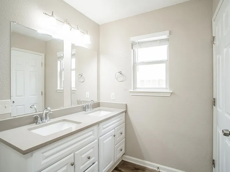 21311 Derby Day Ave — Photo 10