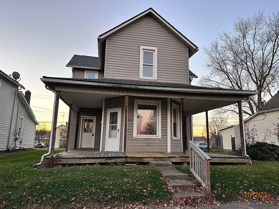 1st image of 705 N Pierce Ave