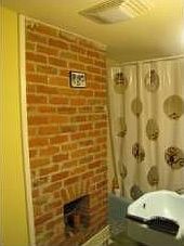 5th image of 935 Burgundy St APT 3