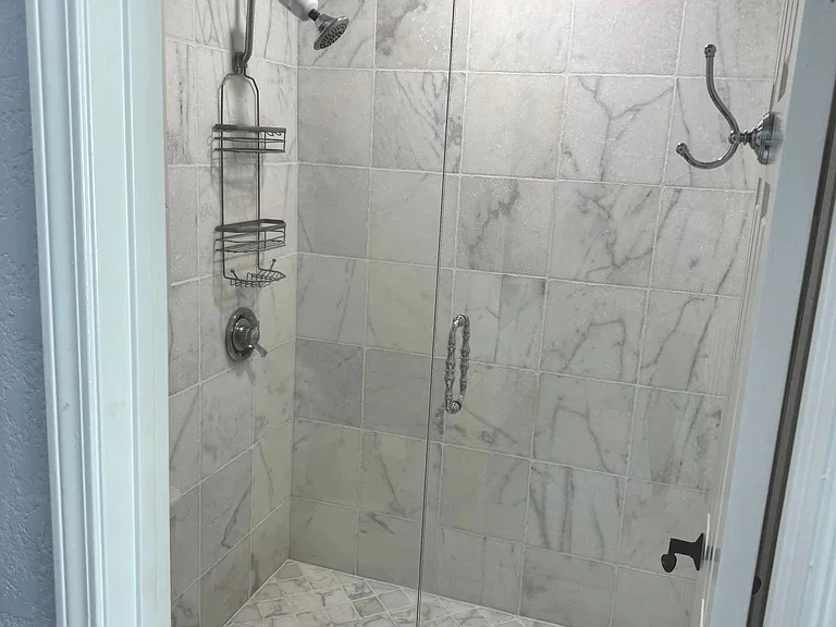 117 E Wilson St #B — Photo 18