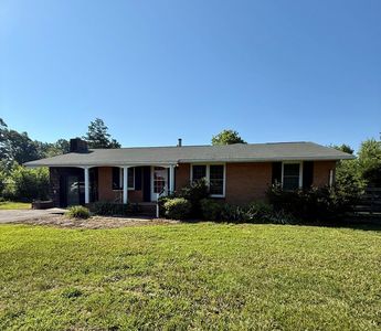 685 Huntington Trl, Cascade, VA, 24069