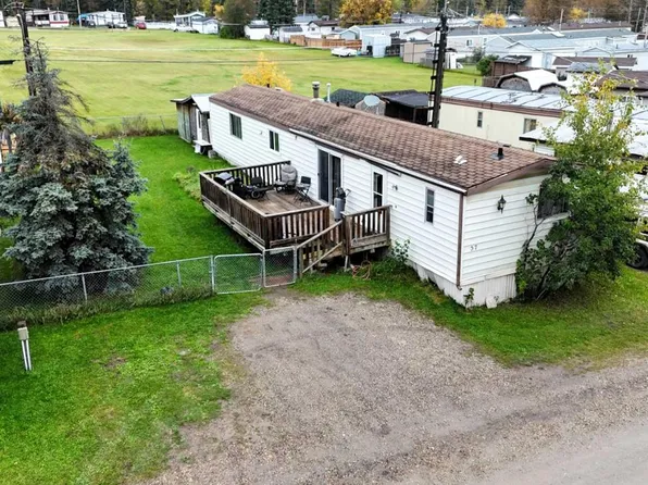 6026 13th Ave #57, Edson, AB T7E 1N5