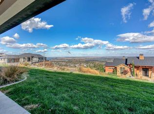 2513 Falconcrest Loop, Richland, WA 99352