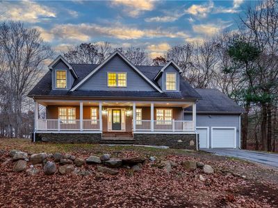 247 Glen Hill Dr, Saunderstown, RI, 02874
