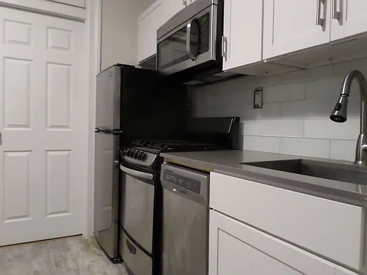 Rented by Keller Williams NYC | media 27