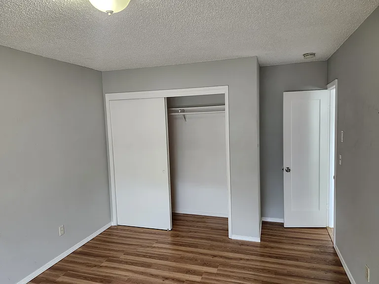 6123 NE 14th Ave — Photo 23