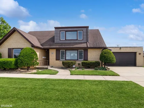 2102 Norwood Ave, Melrose Park, IL 60160
