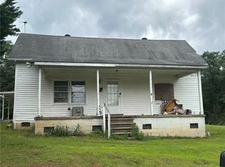 7 Morris Dr, Honea Path, SC 29654