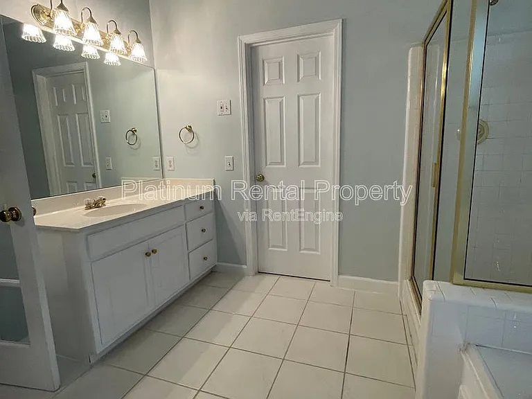 870 Ingleside Dr — Photo 49