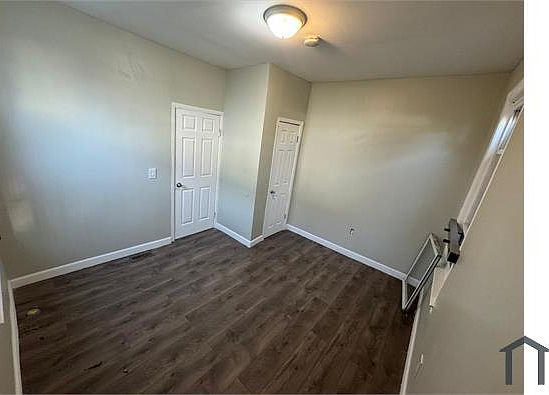 3rd image of 46 Fabyan Pl Floor 1
